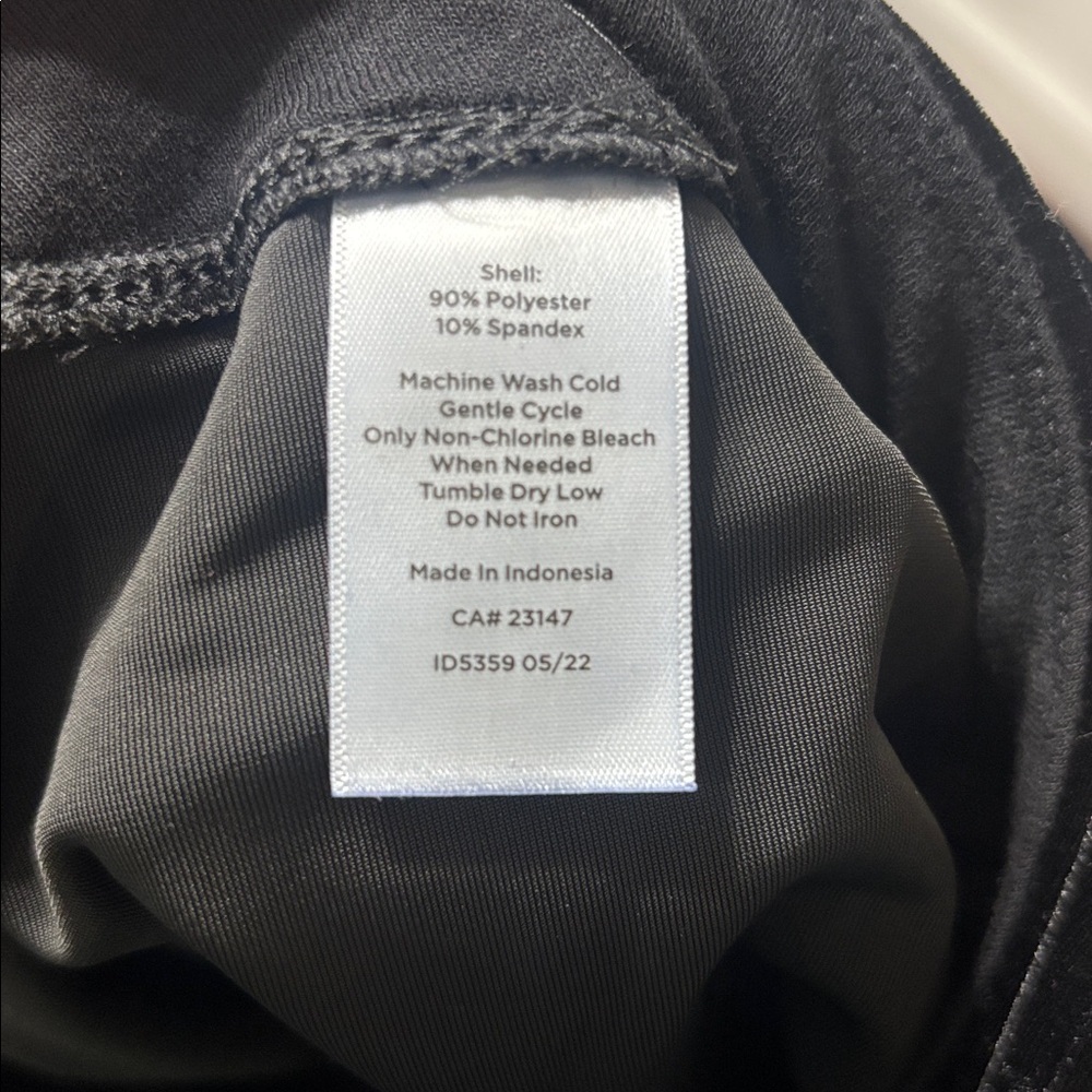 NEW Talbots Black Velvet Pull-On Pants Straight Leg Holiday Size 16W - Picture 5 of 6